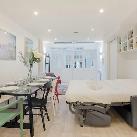 Loft Design - 8 Guests - Heart Of Appartamento